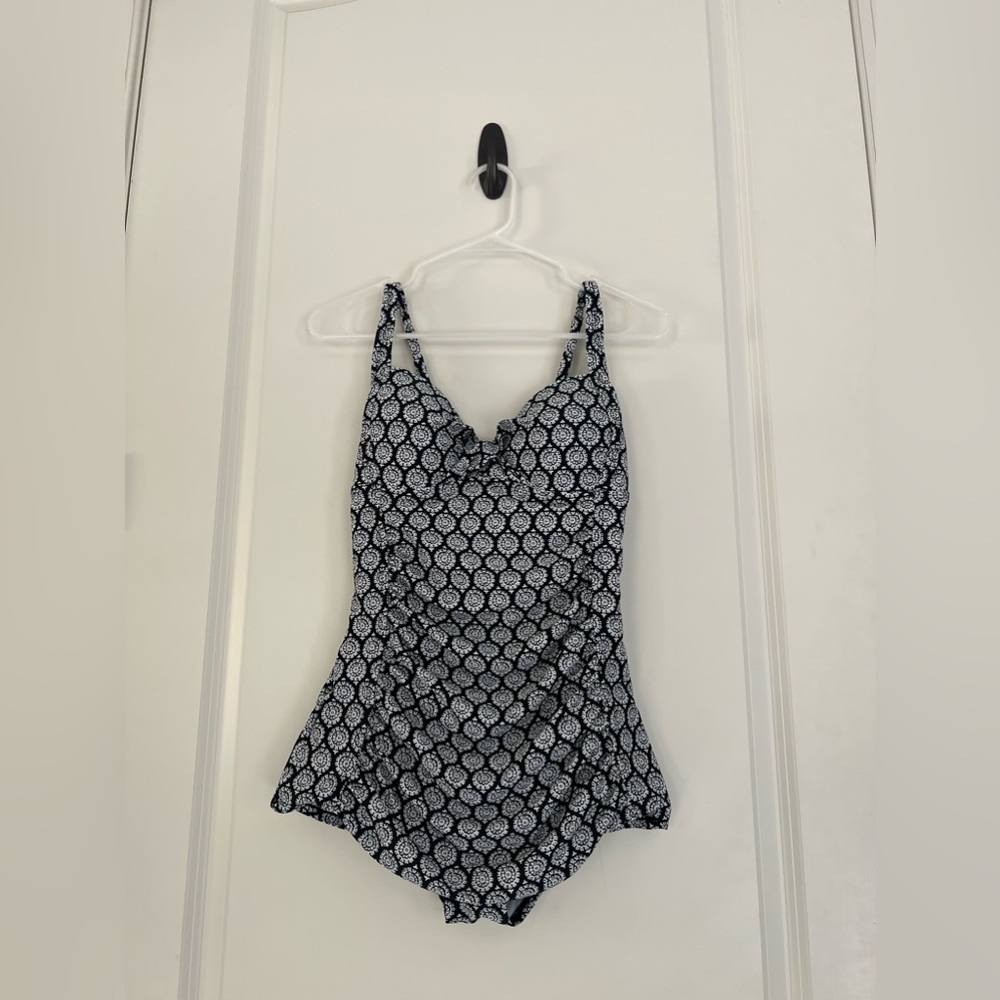 Women’s One Piece Bathing suit